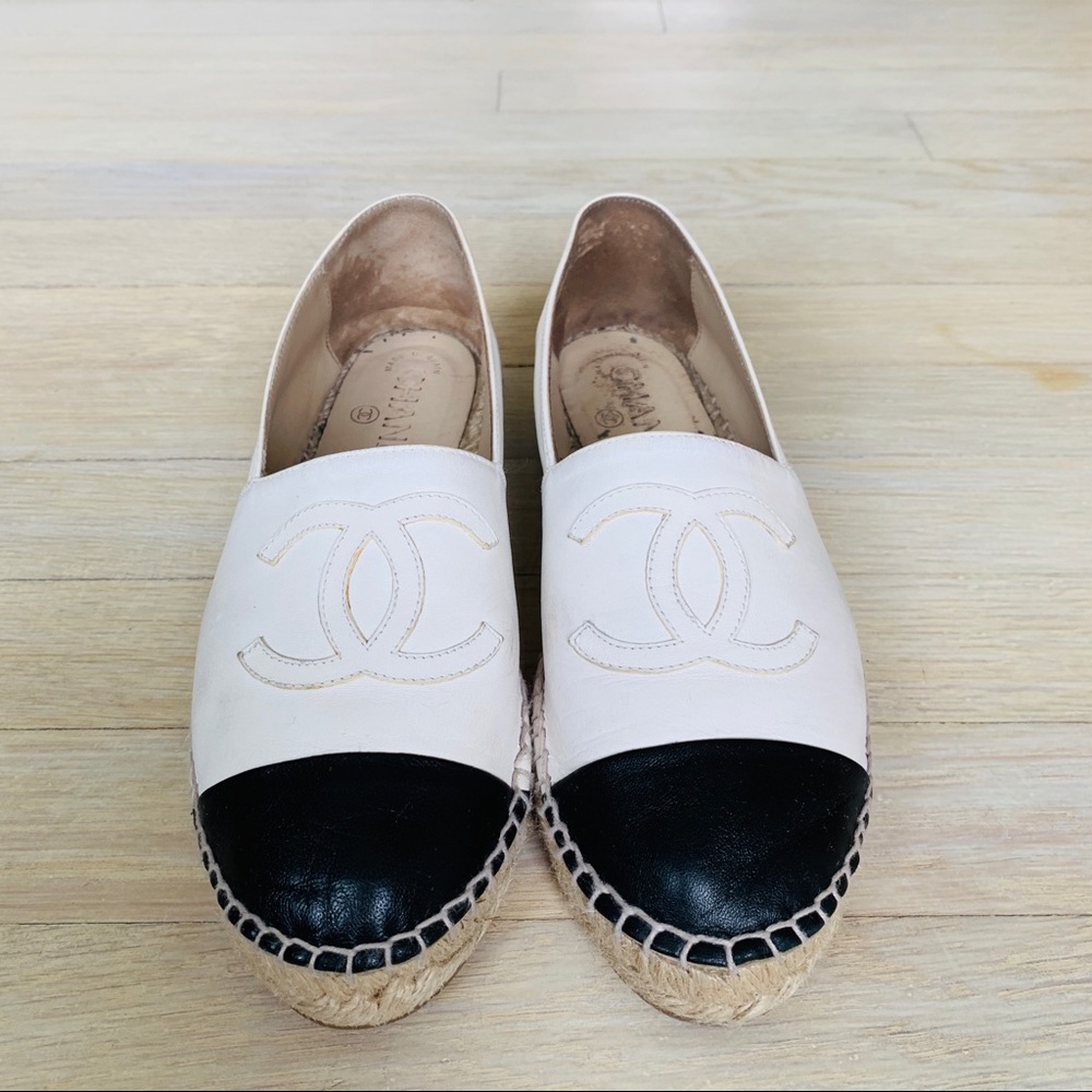 Chanel White/Black Lambskin Espadrilles, Size 37